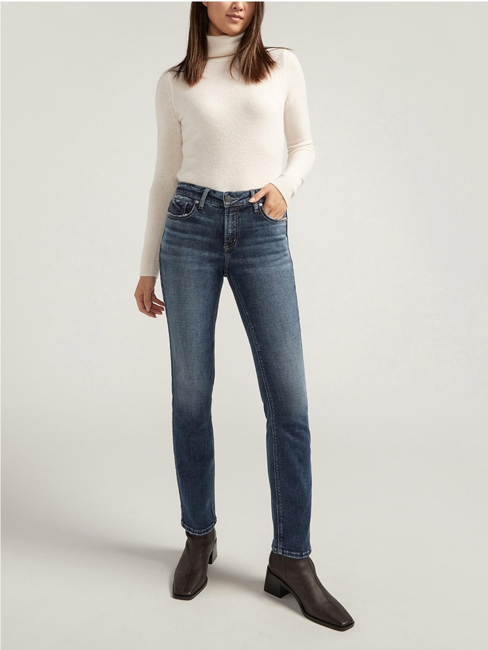Silver Jeans Elyse Straight Leg Jeans - 28 waist 30 length